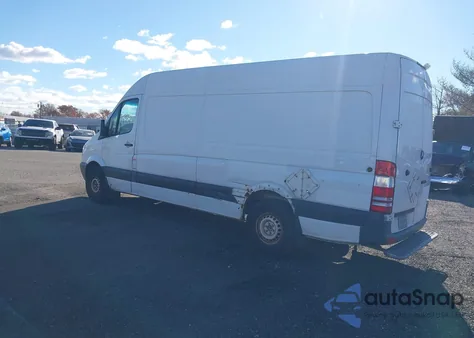 2012 Mercedes-Benz Sprinter 2500 High Roof z USA, uszkodzony, nr VIN WD3PE8CB8C5684826